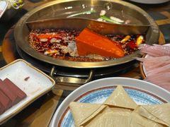 -小天鹅火锅·一线江景洪鼎旗舰店(洪崖洞店)