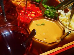 -禄婶鸡煲·打边炉