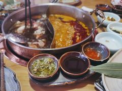 -礼舍·和牛火锅·烤肉·料理餐厅(华茂店)