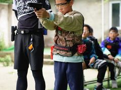 -东湖小天池真人CS彩弹野战基地
