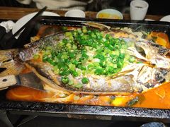 -夯鱼烤鱼·尔滨地标美食(中央商场店)