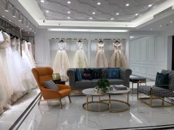 点击看大图 -拉瑞娜LaReine婚纱礼服高级定制