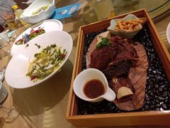 -新天明砂锅鱼头煲