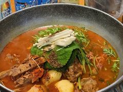 -喇喇排骨火锅·传统韩式脊骨汤(望京西园总店)