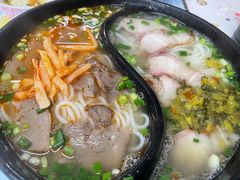 -肇兴特色牛肉粉
