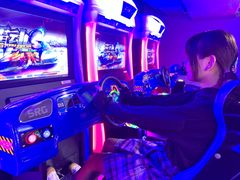 -嗨翻Hi-Fun竞技主题乐园·蹦床亲子生日轰趴(国光1937店)