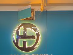-荒岛实景沉浸密室(江汉路1店)