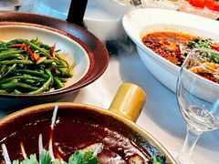 -鱼翅楼·津派砂锅鱼翅(水上公园店)