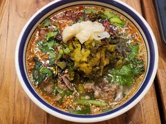 招牌生烫牛肉米线-云阿蛮云南生烫牛肉米线(奉贤路店)