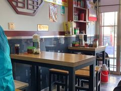 大堂-门框胡同百年卤煮(前门煤市街店)
