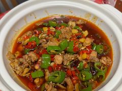 -罗霸蛮老岳阳大排档·鲜货烧烤·土吊子煨砂锅烧菜