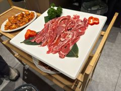 -老熟人烤肉城(马家堡店)