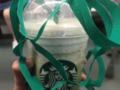 -星巴克(广州淘金路店)