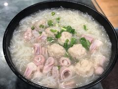 粉肠肉丸米粉-鑫馨餐厅