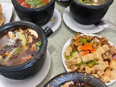 -虹兴砂锅店