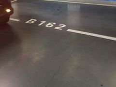 -丁香国际商业中心-停车场