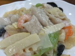 -鲁南仔·滕州炒鸡(经三路店)