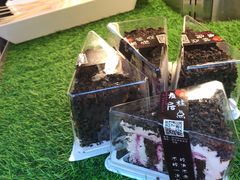 -辣八香新疆孜然串烤火锅(环球港店)