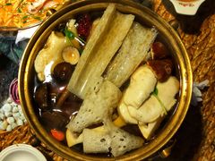 -慢丽江·云南野生菌土鸡锅(西山店)