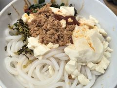 -辣辣小吃豆花米线(大观篆新农贸市场店)