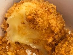 蟹黄肉松小贝-鲍师傅糕点(国金街店)