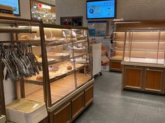 面包甜点陈列柜-山崎面包(静安久光店)