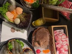 -湊湊火锅·茶憩(打浦桥日月光店)