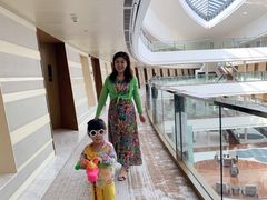 -上海滴水湖皇冠假日酒店