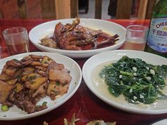 -芦茨金富饭庄·25年老字号·专做稻草鸡