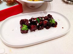 -品海楼·大连海胆锅贴馆(东港店)