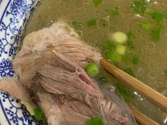 -清真老铁家灌汤包