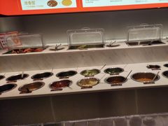 -左庭右院鲜牛肉火锅(金山万达店)