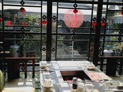 靠窗位-大妙火锅·非物质文化遗产(东湖公园店)