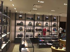 -COACH蔻驰(恒隆广场店)