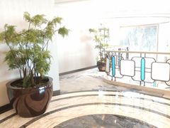 -浅深(世茂滨江精品店)