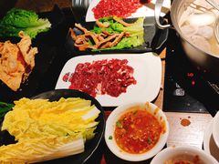 -牛焱·贵州黄牛肉火锅(城西银泰店)