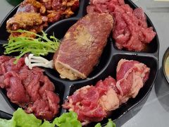 -啊美丽炭火烤肉(滑翔一店)