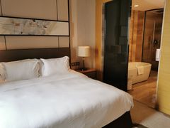 -天津梅江中心皇冠假日酒店