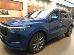 -理想汽车(世纪汇店)