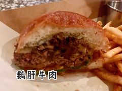 鹅肝牛肉汉堡-Cooking Man(中懋天地店)