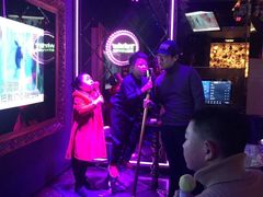 -温莎KTV(珠江路店)