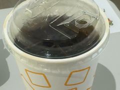 -麦当劳(上海虹桥站30B检票口楼上)