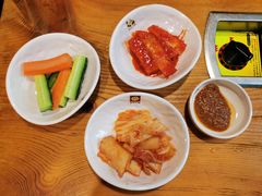 小菜-喇喇排骨火锅·传统韩式脊骨汤(望京西园总店)