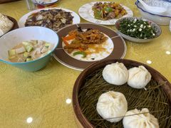 -清宫宴酒楼·计氏松枝包子