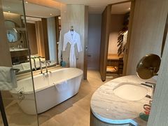 -上海佘山世茂艾美酒店