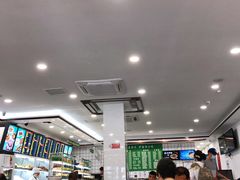 -聚德华天护国寺小吃(甜水园店)