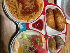 -菲滋意式休闲餐厅(北仑银泰城店)