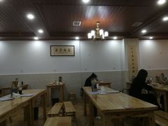 大堂-华兴街自力面店