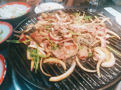 -石记老北京炙子烤肉(松园店)