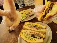 -Al Salam莫的三明治